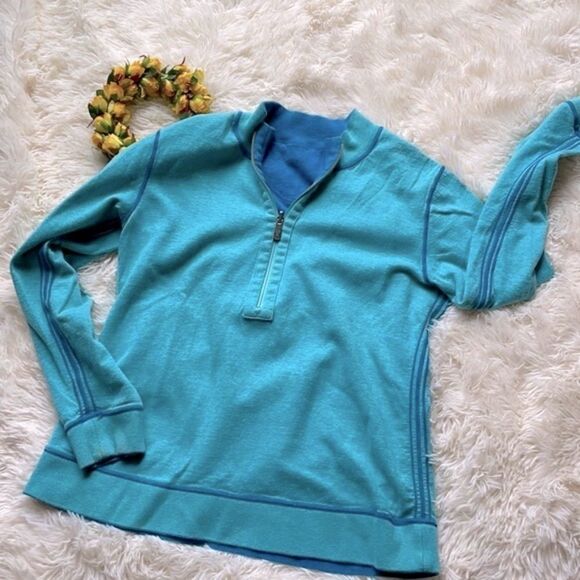 Tommy Bahama Reversible Pull Over Sweatshirt Top Size Small - Picture 1 of 6